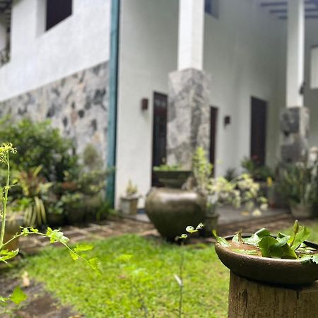 Rustic Mahaweli Apartment Kandy Luaran gambar