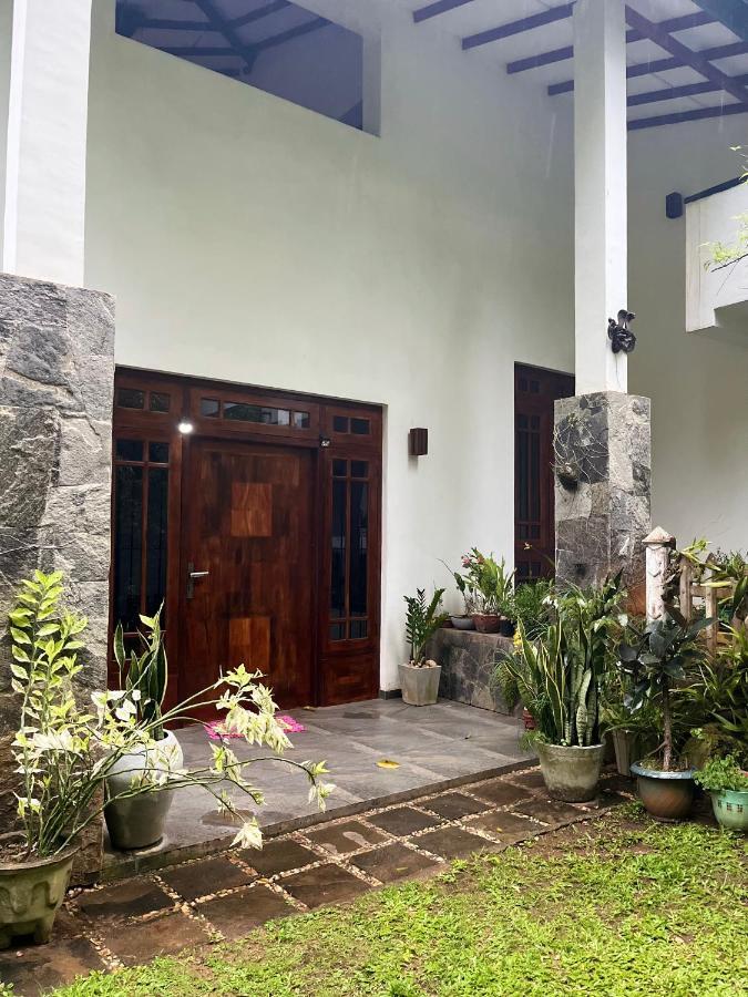 Rustic Mahaweli Apartment Kandy Luaran gambar